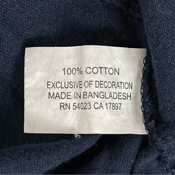 Old Navy size large navy blue long sleeve tshirt stitched writing EUC - Picture 7 of 7